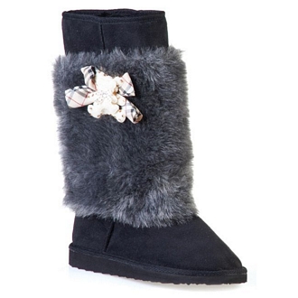 Women’s Boots with removable furry spat and teddy-bear detail