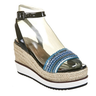 Women’s ethnic wedge platform sandals