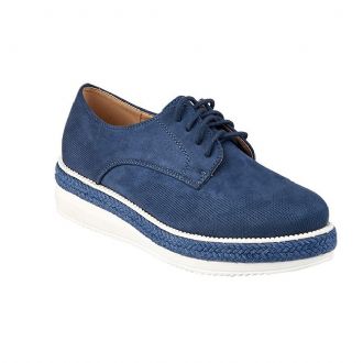 Women’s lace-up sneakers
