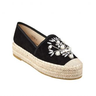 Women’s espadrilles decorated with pearls and strasses