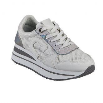 Γυναικεία sneakers με ενισχυμένη σόλα - Λευκό - Mitsuko