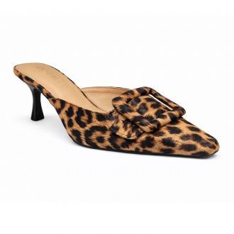 Γόβα mule με μεγάλη αγκράφα - Λεοπάρ